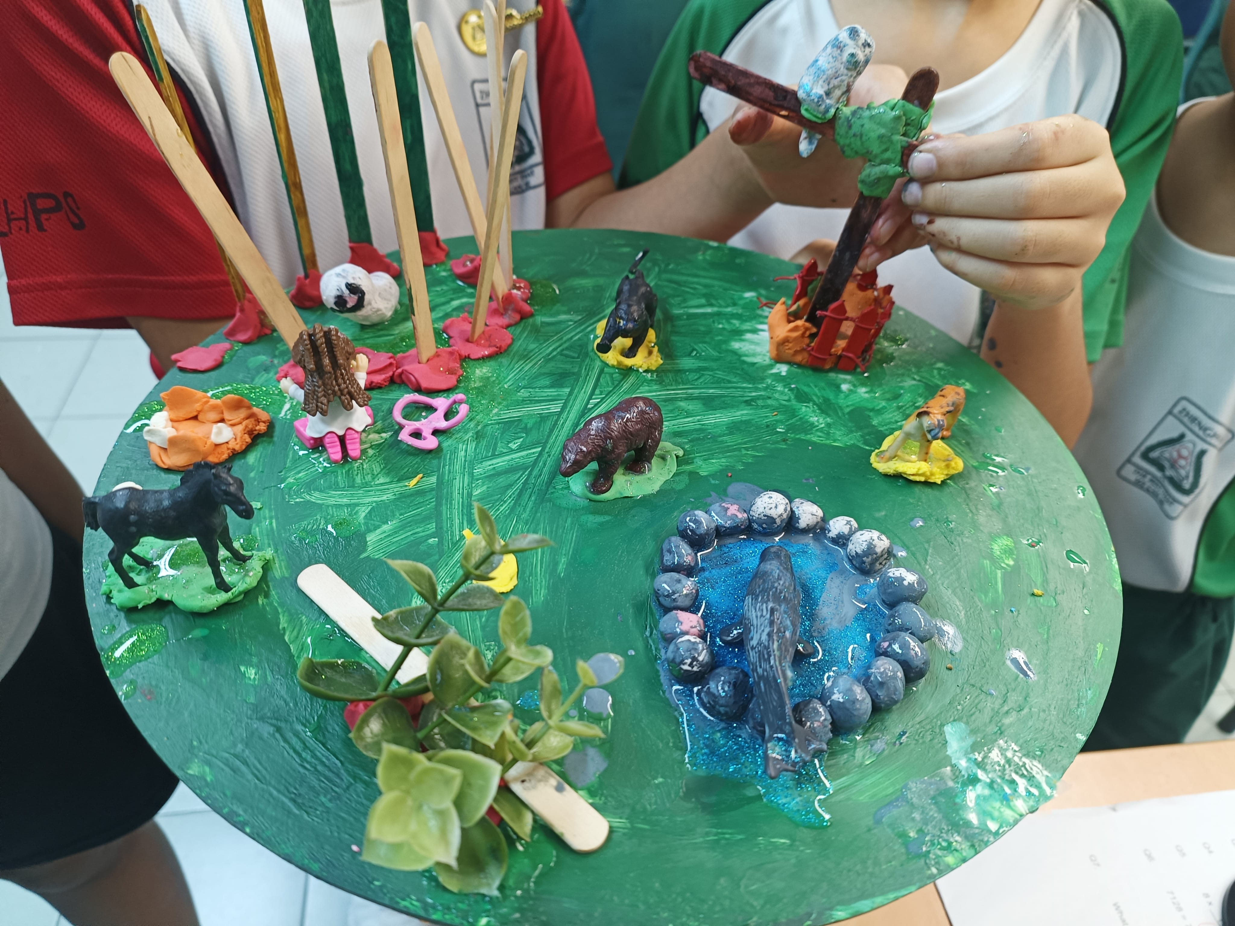 P3 students applying their ideas in their designs